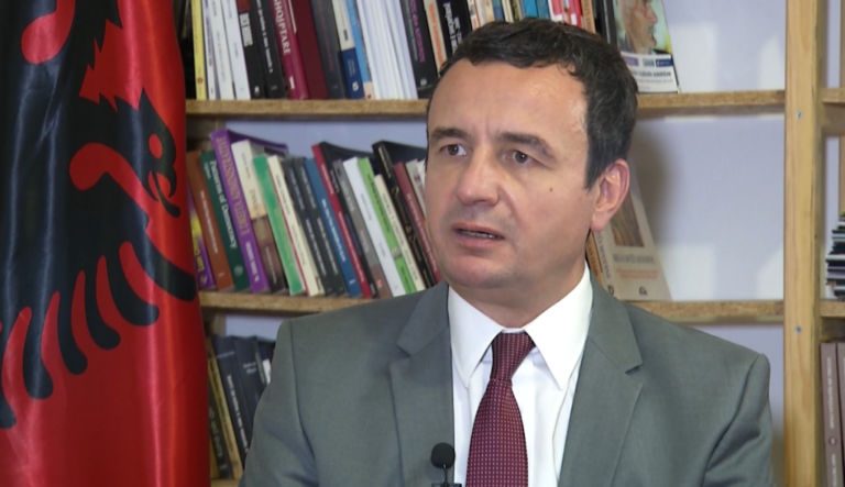 Kurti: Në Kosovë u kthye shpresa, në Shqipëri emigrimi pikëllues (VIDEO)