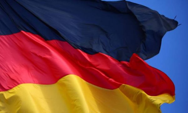 Më 1 janar fuqizohet ligji për punëtorë, mobilizohet ambasada gjermane në Kosovë