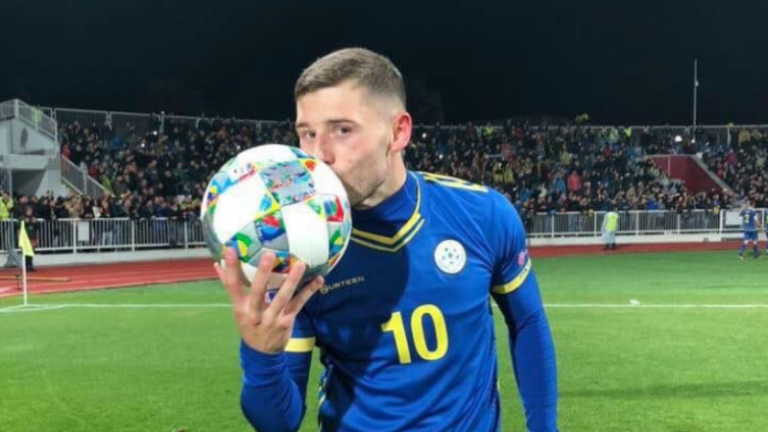 Fyhet rëndë Arbër Zeneli nga një shqiptar: Mesazhin e publikon në Instagram