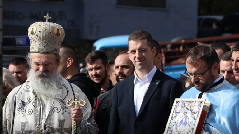 Djuric gjatë ‘vizitës humanitare’ deklaron se Mitrovica është pjesë e rëndësishme e shoqërisë serbe