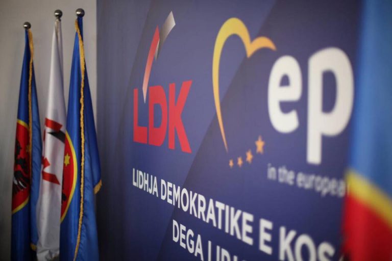 Nënkryetari i LDK-së thotë se partia e tij duhet ta votojë Vjosa Osmanin për presidente