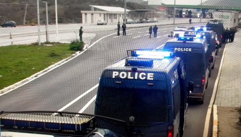 HIB Petrol dhuron 10 mijë litra derivate për Policinë dhe FSK-në që po marrin pjesë në operacionet e kërkimeve në Shqipëri