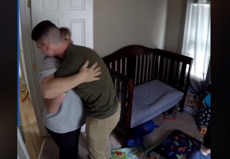 Video që dëshmon se nuk ka dhuratë më të mirë se familja