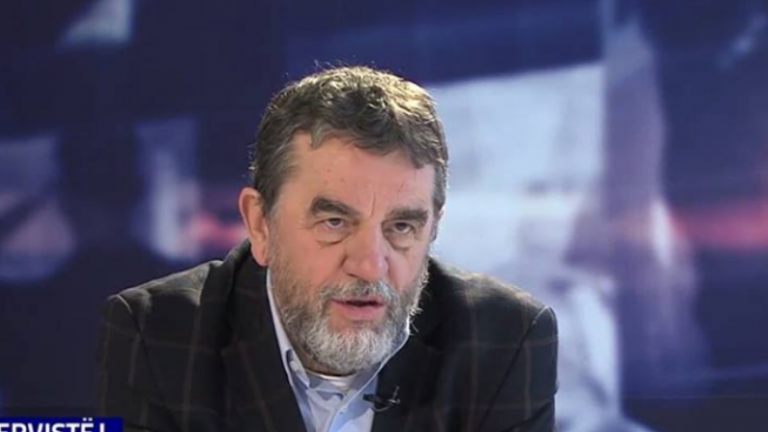 Profesori Krasniqi: VV dhe LDK duhet të pastrohen nga mangupat, nuk fyhet Lutfi Haziri e Isa Mustafa