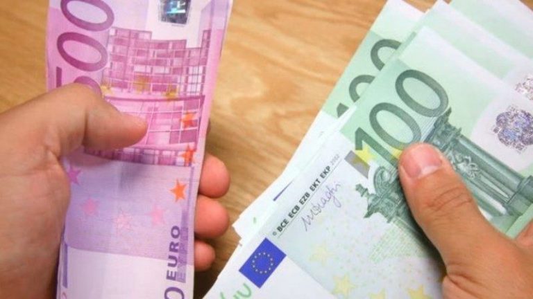 Kosovarët mund t’i humbin kursimet në bankat e Serbisë për shkak të mosangazhimit institucional