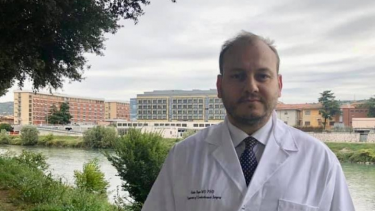 17 orë: Kardiokirurgu shqiptar realizon operacion të rrallë në Londër