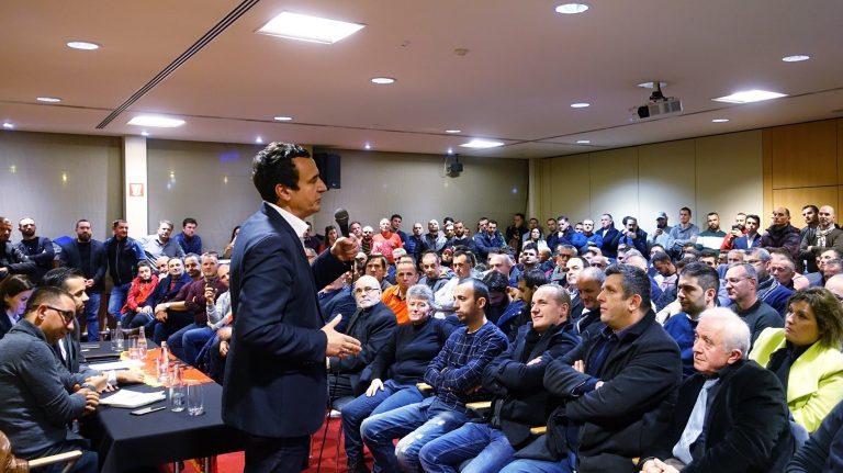 Kurti në Bruksel iu premton bashkatdhetarëve mundësi për investim në vendlindje