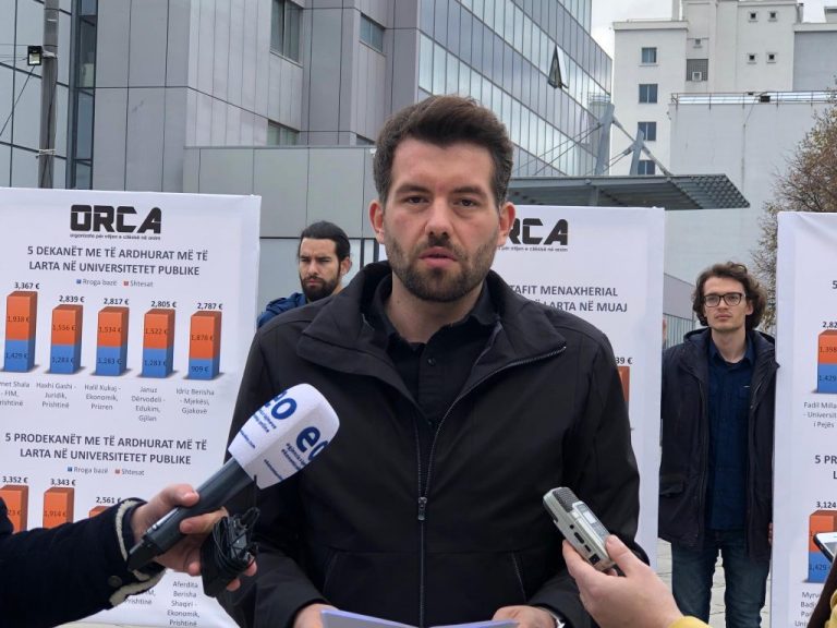 ORCA: Profesorët në Kosovë më të paguarit në rajon