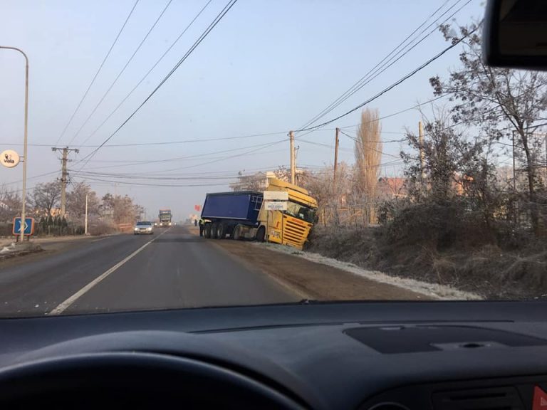 Aksidentohet kamioni në Shupkovc të Mitrovicës