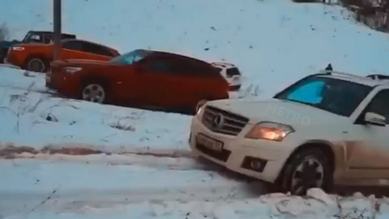 Audi, Mercedes apo BMW: Kjo është vetura më e fuqishme dhe më e dobët në borë