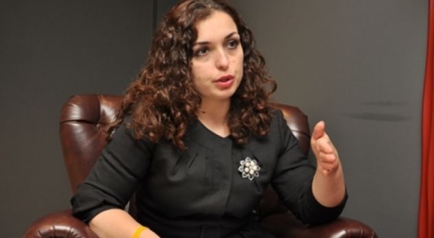 Paralajmëron Vjosa Osmani: Vendi mund të shkojë në zgjedhje!