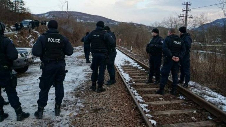 Tre vjet nga ndalja e trenit serb
