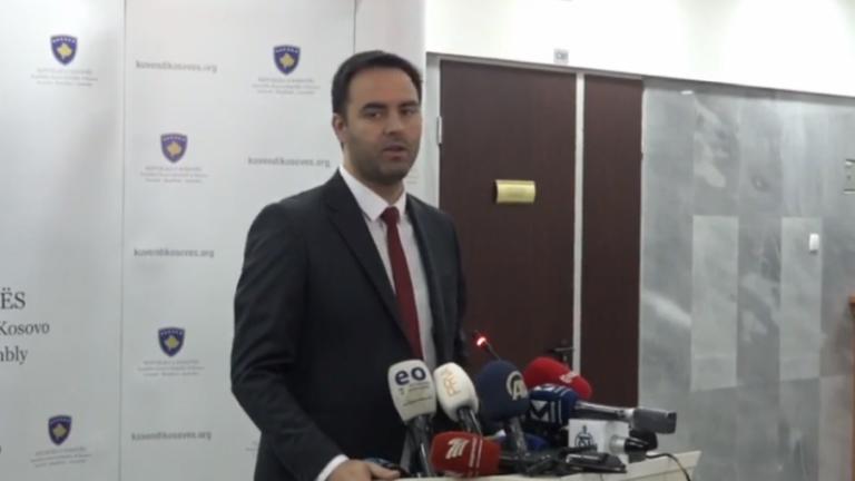 Glauk Konjufca i përgjigjet LDK’së: Nuk jap dorëheqje, me 3 shkurt votohet qeveria Kurti