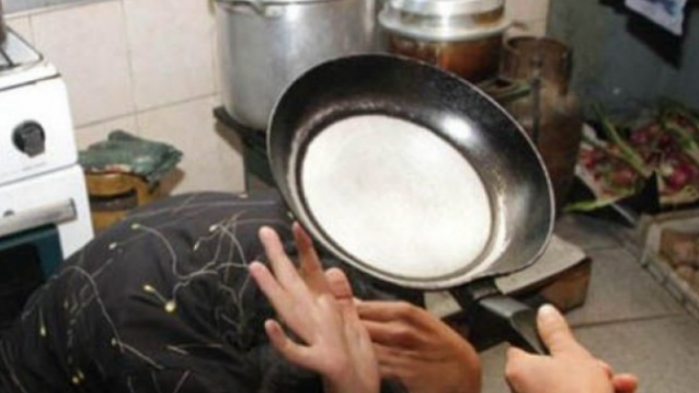 Reja e rrah vjehrrën, e bën për spital