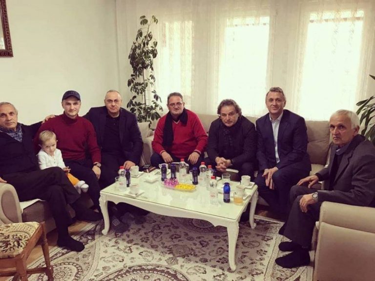 Portieri Arben Beqiri vizitohet nga Krerët e FFK-së