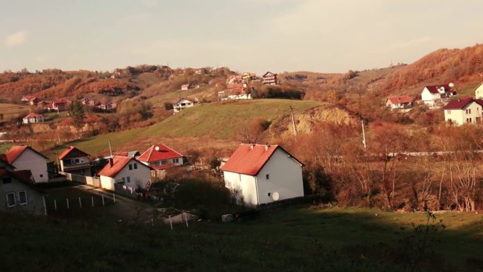 50 vjeçari gjendet i varur në mal, në një fshat të Mitrovicës