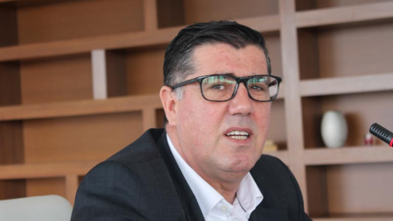 A do të votohet Trusti nesër në Kuvend? Kjo është përgjigja e Lutfi Hazirit