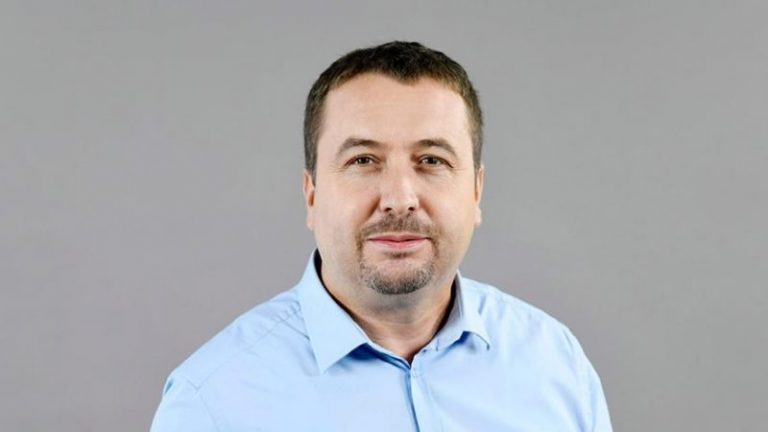Latifi i reagon Stupcave: Jakup Krasniqi është 71 vjeçar, ka rrezik që të mos e shoh më atdheun e tij