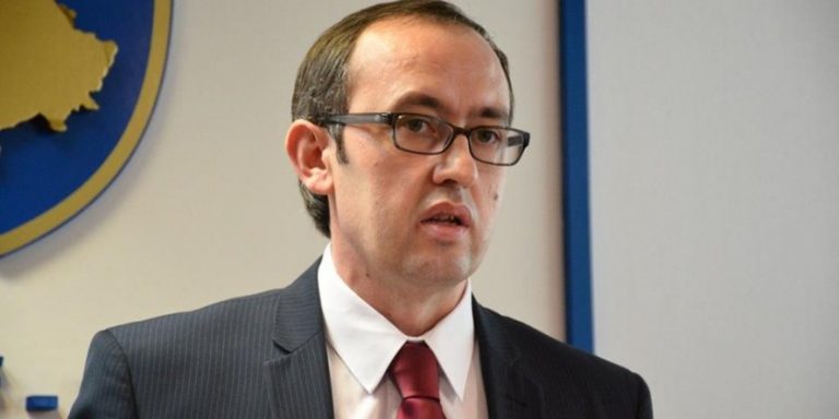 Hoti: Shkarkimi i bordit të Telekomit, është vetëm fillimi i punës së qeverisë