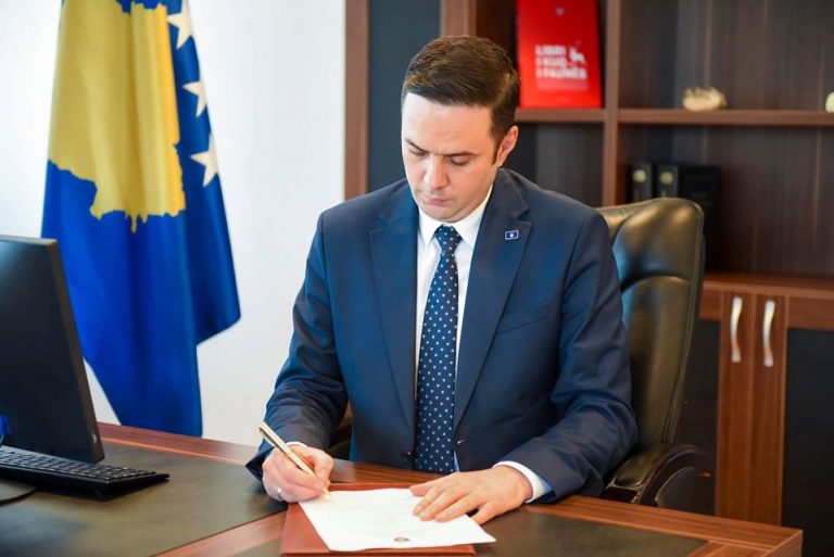 Anulohet tenderi 110 milionësh për autostradën Prishtinë -Gjilan