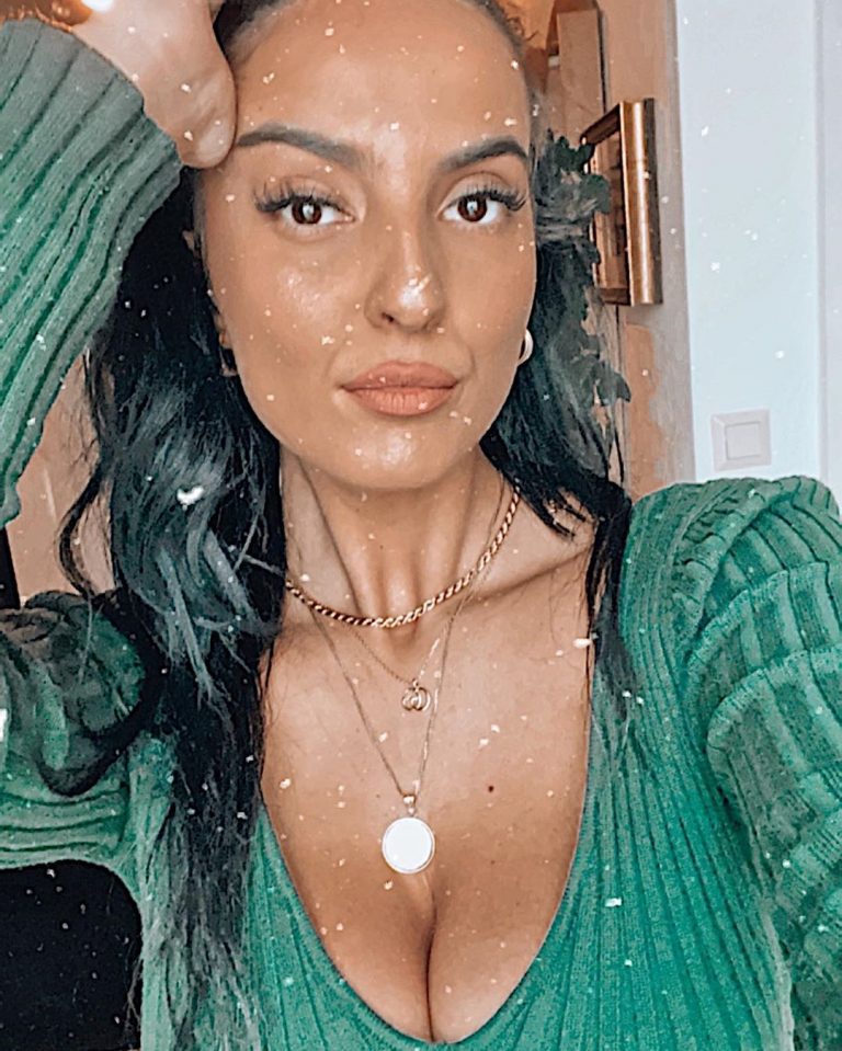 Martohet Blerona Zeqiri? Fotoja që publikoi tregon gjithçka