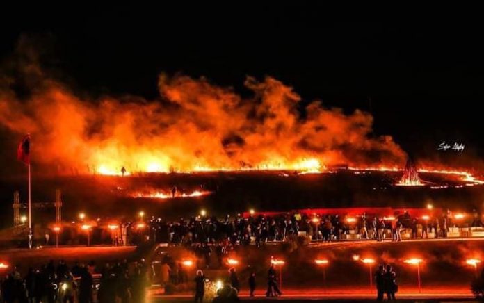 Fjalët emocionuese të Besarta Jasharit për 5, 6 e 7 Marsin: Betejën e nisën Fitimi e Besimi, plumbin e fundit e shtiu vet Kushtrimi