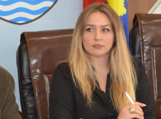 Drejtoresha e Shëndetësisë në Mitrovicë kërkon nga qytetarët zbatimin e masave mbrojtëse