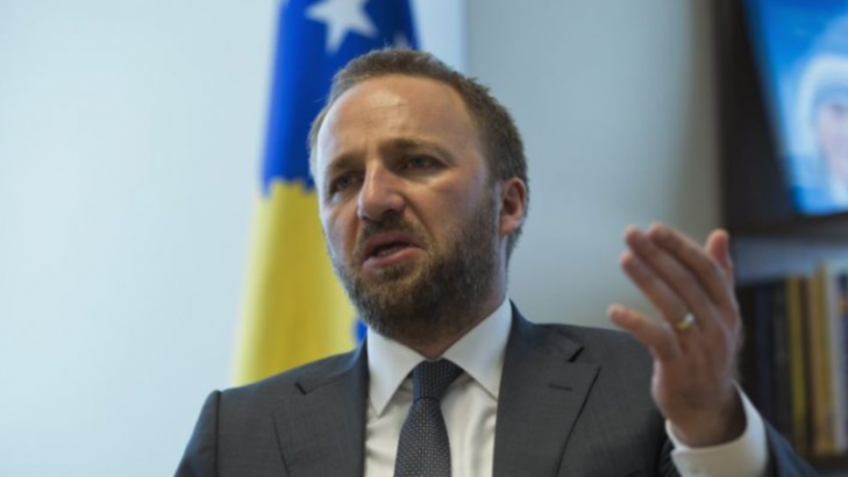 Tahiri: Kurti u tall me deputetët e opozitës, faji i krerëve të shtetit, QUINT-i nuk ishte në anën tonë për referendumin serb