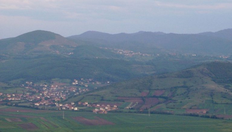 Një fshat i tërë në Kosovë do të vendoset në karantinë