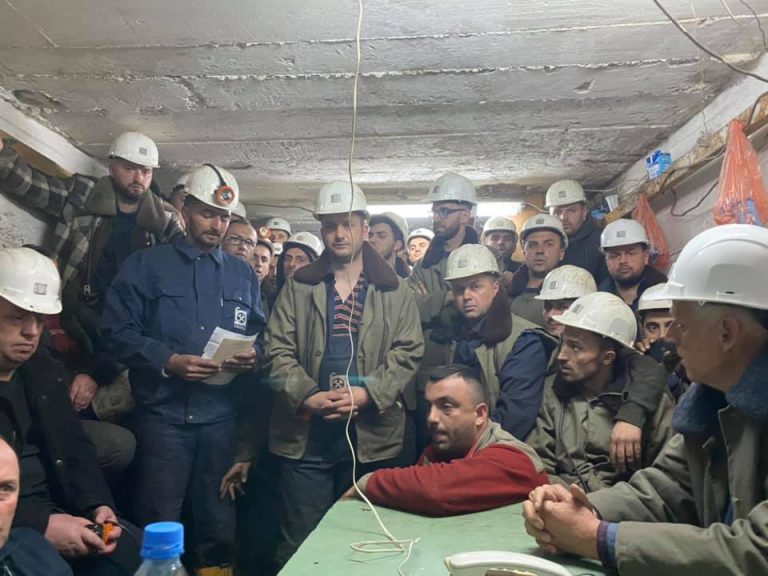 Haki Abazi shkon në “Stantërg”, premton zgjidhje të problemeve të minatorëve