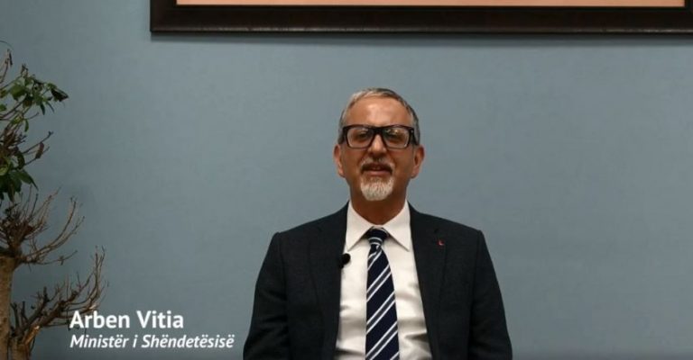 Vitia lut qytetarët të mos dalin pa nevojë, thotë se sot do të rishikojnë orarin e lëvizjes së lirë