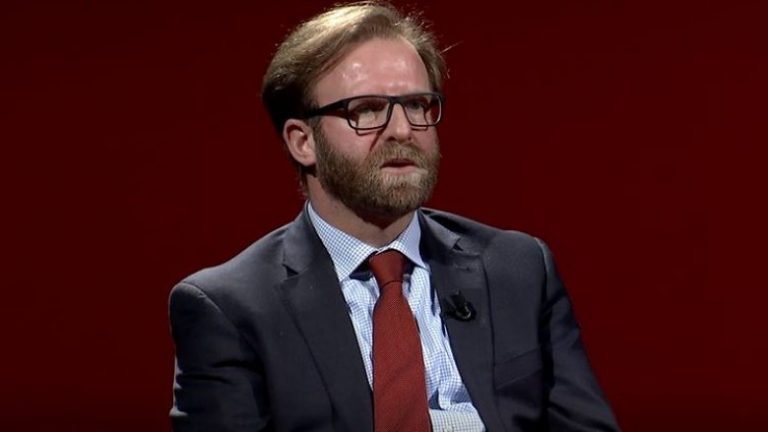Haki Abazi: Zotimi i Kurtit për draftstatutin e Asociacionit është shkelje mbi gjakun e Astrit Deharit dhe aktivistëve të tjerë