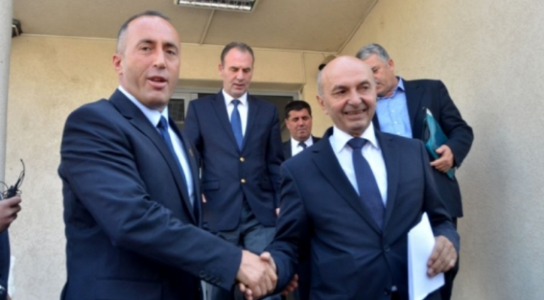 Edhe AAK i kërkon Kurtit t’i kthejë sa më shpejt përgjigje Thaçit: Duan Qeveri me LDK’në