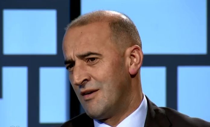 Reagon ashpër Daut Haradinaj: Gëzohu Beogradi e gëzohu individë të Kosovës, kjo është e turpshme