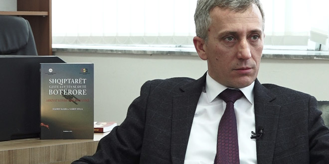 Historiani Sabit Syla ia mbyll gojën këshilltarit të Kurtit: Kjo ishte struktura e forcave serbe në Kosovë të cilën e ka luftuar UÇK-ja