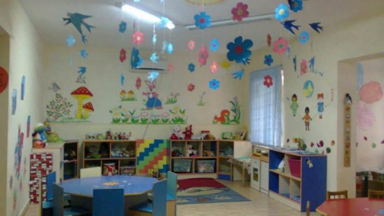 Kurti: Pritet që muajin e ardhshëm të hapen çerdhet e fëmijëve