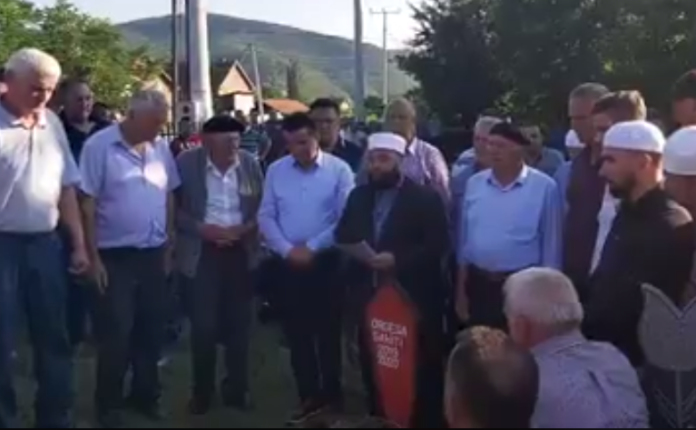 U mbyt vajza 6 vjeçare me autobus: Familja Sahiti i falë gjakun familjes Boletini