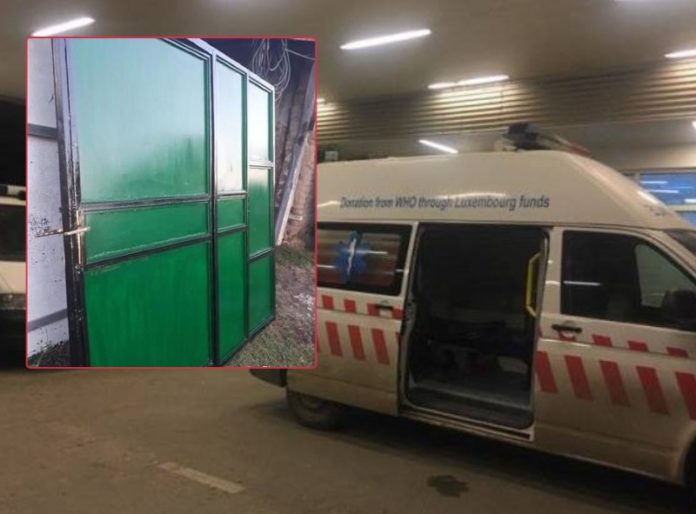 Tragjike: Dyert e oborrit mbysin një 5 vjeçar në Prizren