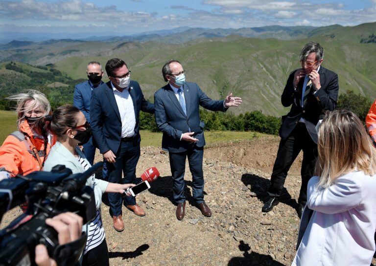 Nga Bajgora, Hoti thotë sërish: Dialogu nuk ka kuptim pa njohje reciproke