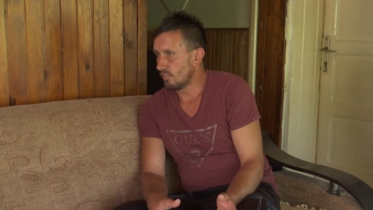 I riu nga Mitrovica kërkon ndihmë për ta ndërtuar shtëpinë: Nga mosha 12 vjeçare pa strehë