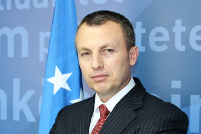 Reçica jep lajmin e mirë: Do të njohim stazhin e punës për të punësuarit e viteve 90-ta