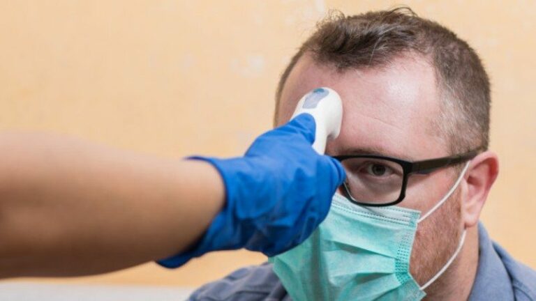 Rrëfimet e qytetarëve: Dolëm nga izolimi pa ritestim, na thanë në telefon se jemi shëruar