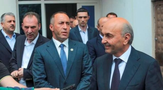 A e jep LDK-ja presidentin, nëse AAK merret vesh me PDK-në, flet Isa Mustafa