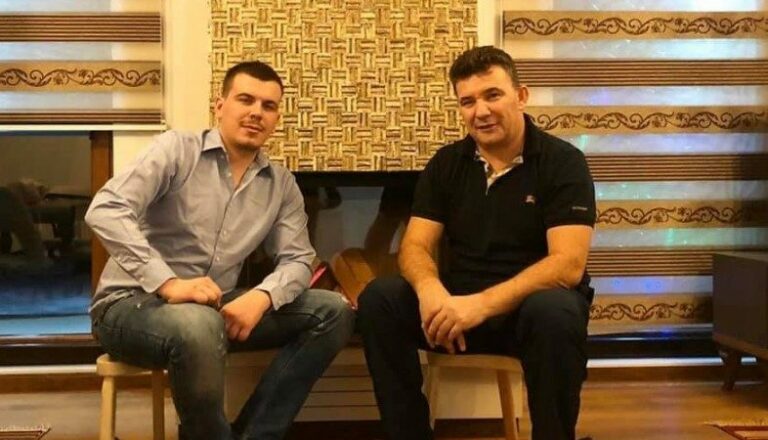 Votoi Qeverinë Hoti, shpërblehet mirë Haxhi Shala: Djali i emërohet Konsull në Pragë