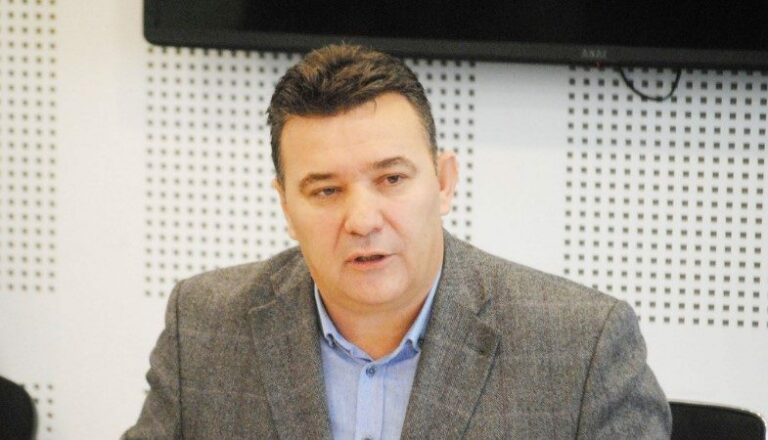 Haxhi Shala për shkarkimin e djalit të tij: Ka qenë hakmarrje politike ndaj meje nga disa fundërrina