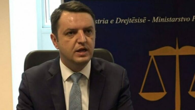 Selimi e thotë hapur e pa hezitim: Sa herë ma lejon ligji, do t’i punësoj t’AAK’së!