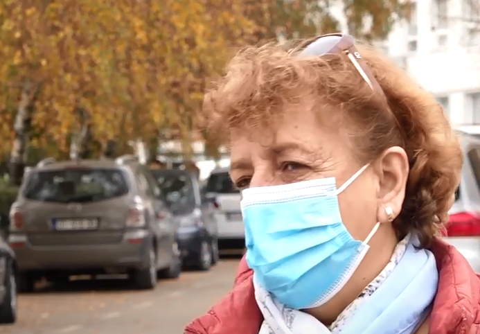 Rrëfimi i gruas që e mposhti coronavirusin: E humba oreksin dhe shijen