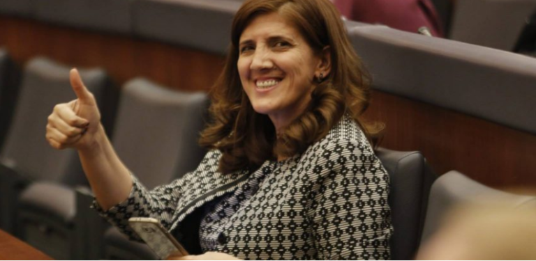 Ganimete Musliu thumbon Agim Veliun: I uroj shërim të shpejtë emocional, ka me pasë vështirë me gjetë derën