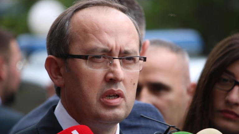 Hoti: Drafti i Ligjit të Pagave përbën anomalinë më të madhe në reformën e sektorit publik