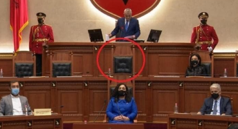 Edi Rama bojkoton fjalimin Vjosa Osmanit në Parlament